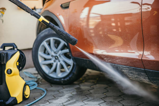 Best Pressure Washing Driveway  in Mount Carmel, IL